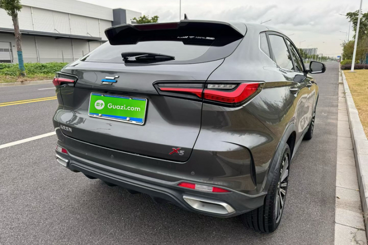 长安欧尚X5 2021款 1.6L CVT尊享型车身外观6007