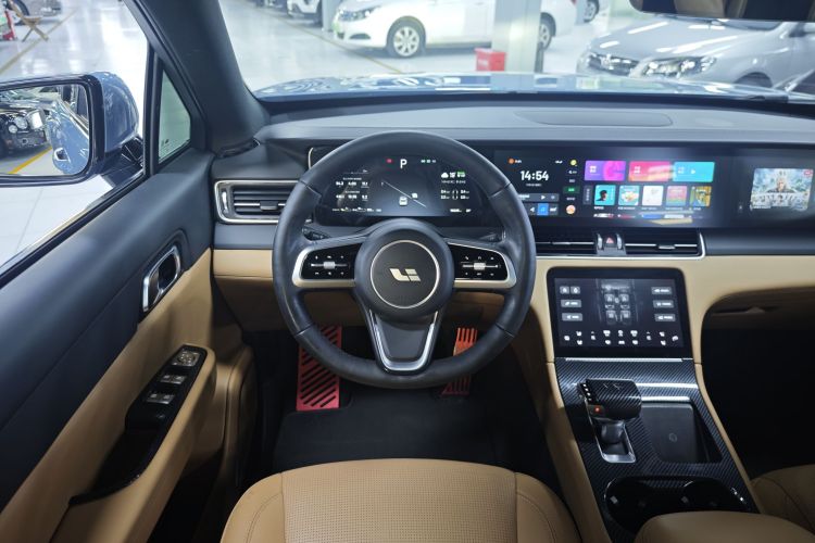 理想汽车 理想ONE 2021款 增程6座版中控内饰7002