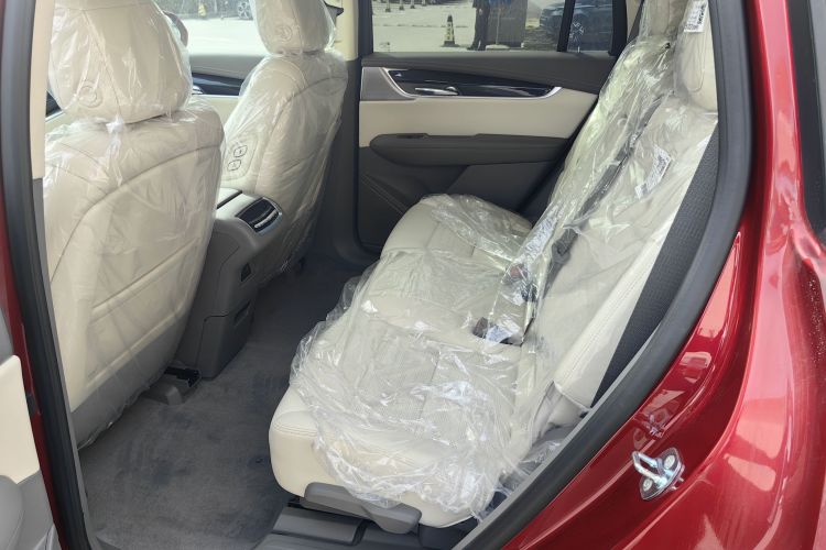 凯迪拉克XT6 2022款 2.0T 七座四驱豪华型标准版中控内饰7003