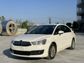 雪铁龙 世嘉 2013款 三厢 1.6L 自动品尚型