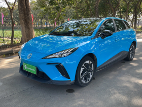 名爵 MG4 EV 2022款 425km 豪华版