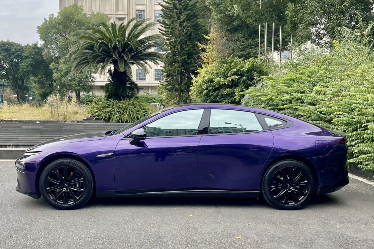 小鹏P7 2020款 670N车身外观6005