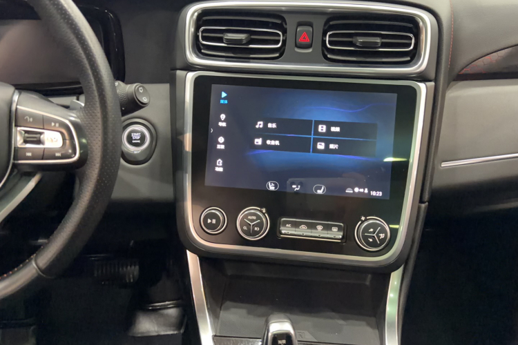 领克01 2017款 2.0T 四驱劲Pro版局部细节16