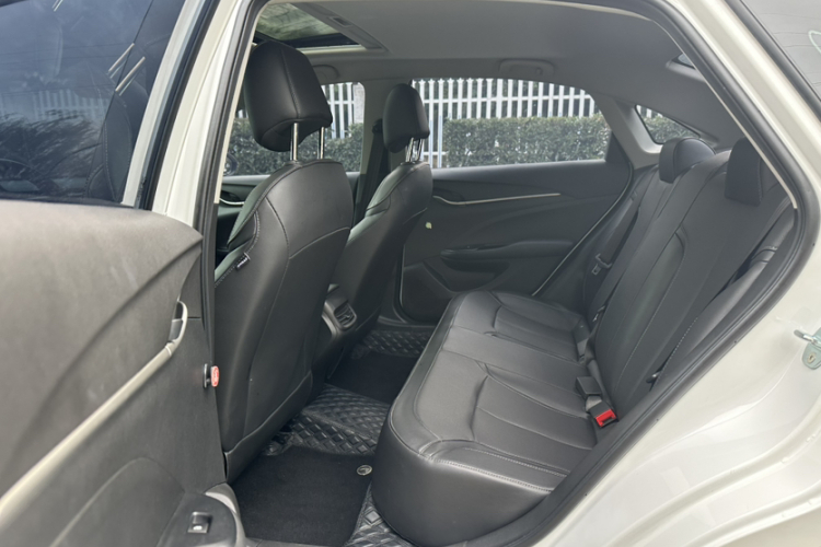 别克 英朗 2021款 改款 1.3T 自动轻混动精英型中控内饰7002