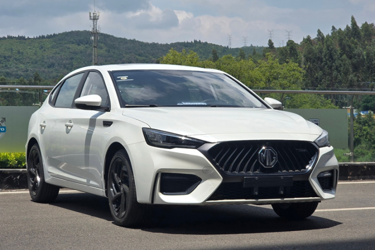 名爵 MG6 2023款 1.5T 经典版车身外观6002