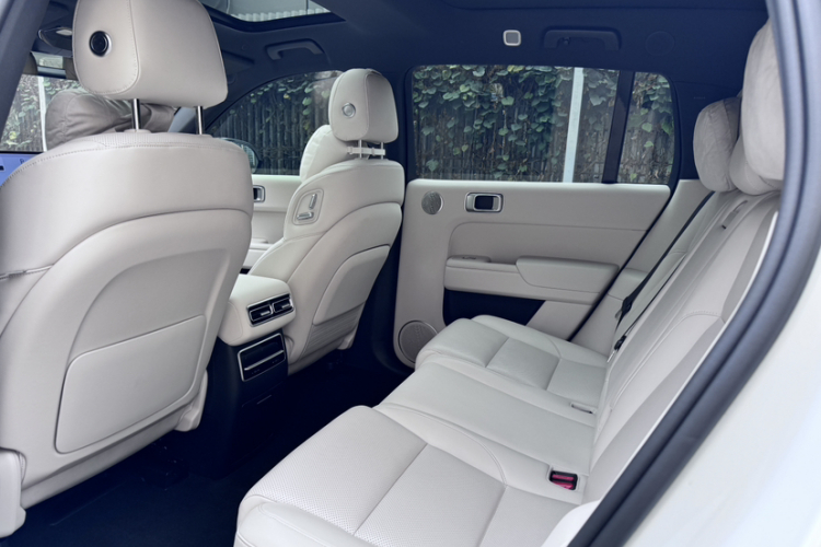 理想汽车 理想L7 2023款 Pro中控内饰7003