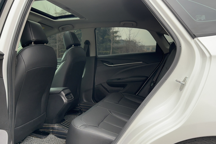 别克 英朗 2021款 改款 典范 1.5L 自动精英型中控内饰7006