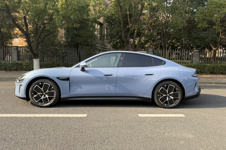 小米汽车 小米SU7 2024款 后驱超长续航高阶智驾Pro版车身外观6002