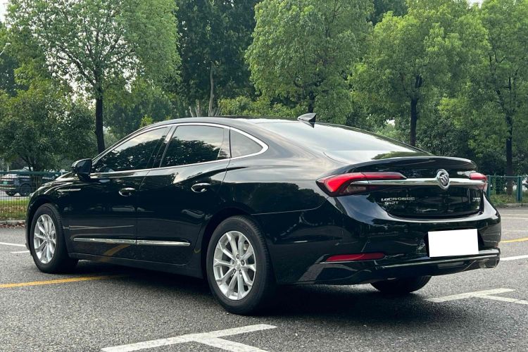 别克 君越 2022款 552T 豪华型车身外观6004