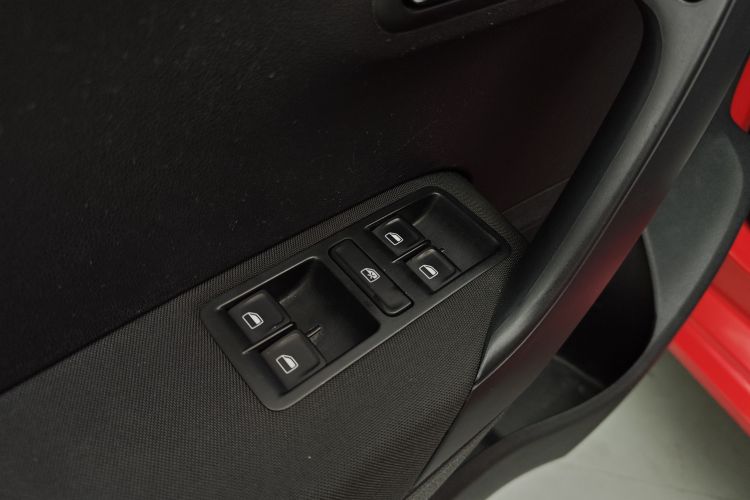 大众 Polo 2014款 1.4L 自动舒适版局部细节9003