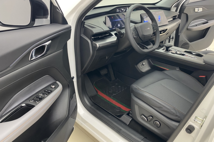 长安欧尚Z6 2023款 蓝鲸 1.5T DCT智领型局部细节19