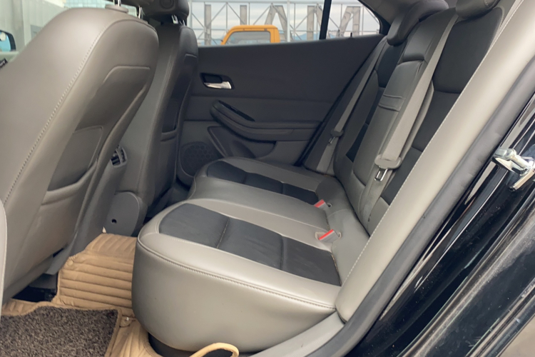 雪佛兰 迈锐宝 2013款 2.0L 自动豪华版中控内饰7002