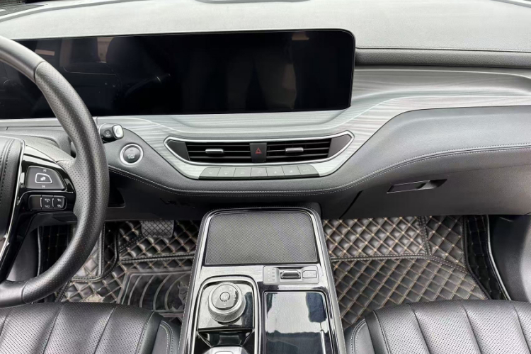 福特 领裕 2021款 EcoBoost 225 铂领型 5座中控内饰7006