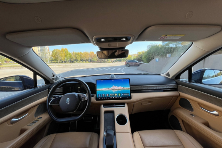 鸿蒙智行 问界M5 2022款 增程后驱标准版中控内饰7003