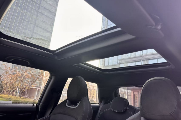 MINI 2018款 1.5T COOPER 赛车手中控内饰7009