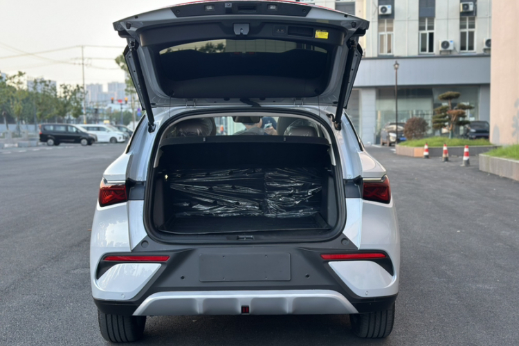 比亚迪 元PLUS 2025款 智驾版 510KM 超越型局部细节23