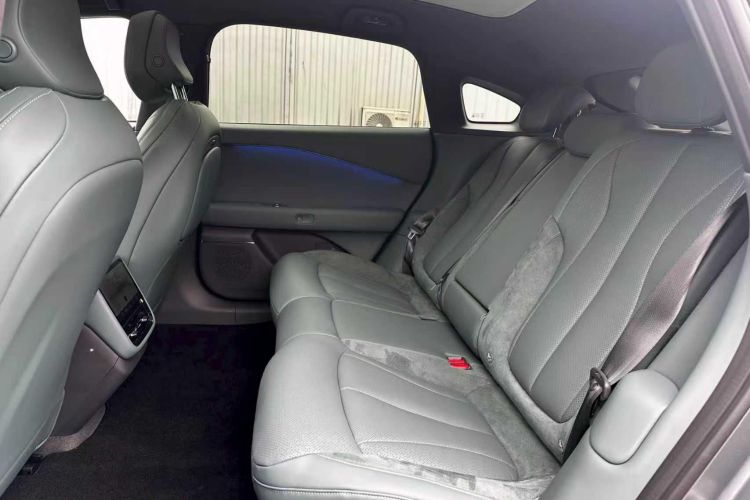 小鹏P7+ 2024款 限定版 Max中控内饰7004