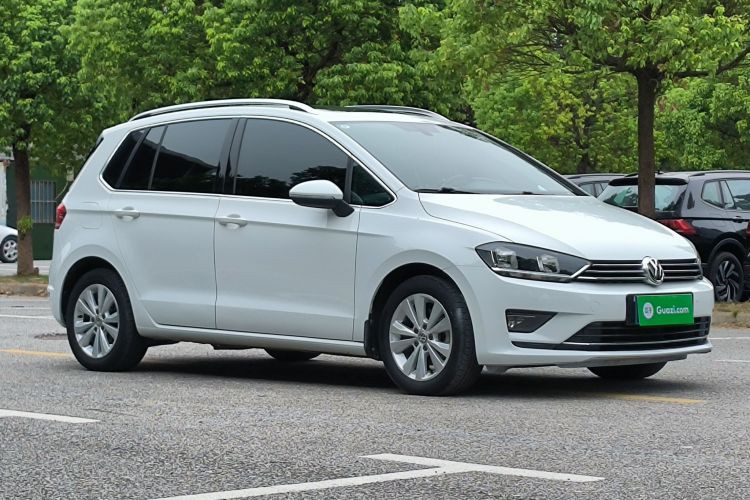 大众 高尔夫·嘉旅 2018款 230TSI 自动进取型车身外观6006