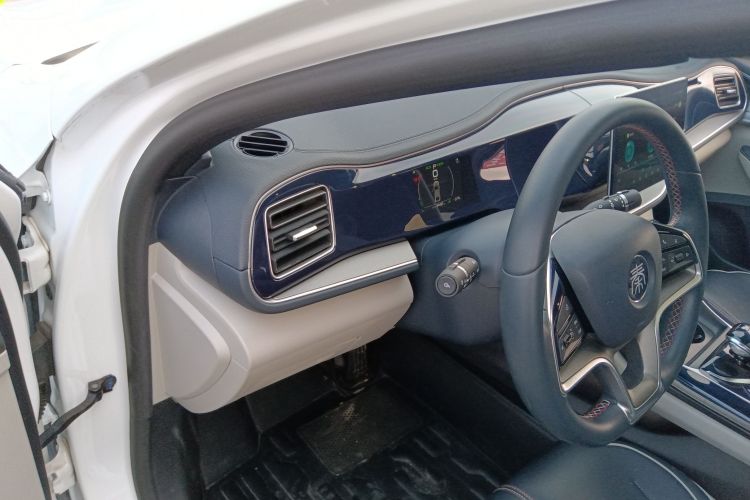 比亚迪 秦PLUS 2021款 EV 400KM 豪华型中控内饰7005
