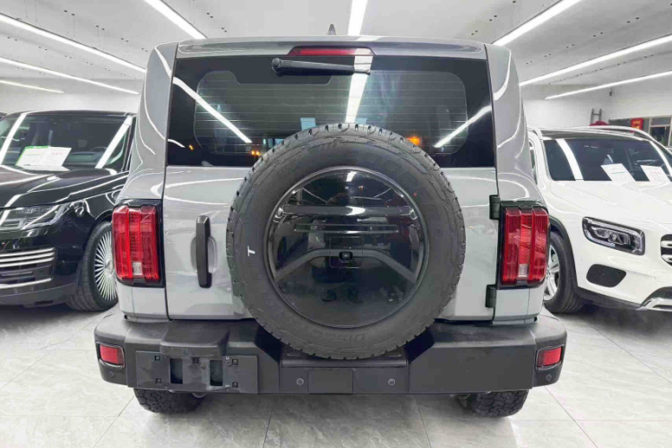 坦克300 2021款 越野版 2.0T 挑战者车身外观6001