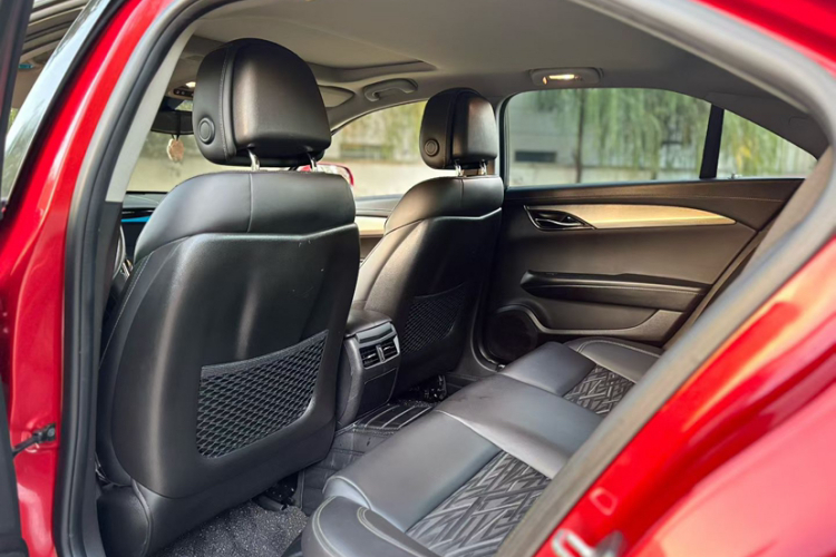 凯迪拉克ATS-L 2016款 28T 技术型中控内饰7004