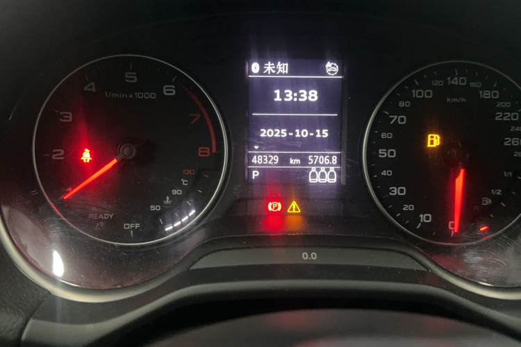 奥迪Q2L 2022款 35 TFSI 进取动感型中控内饰15