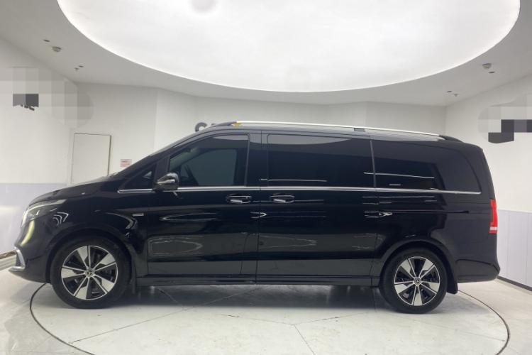 奔驰V级 2022款 V 260 尊贵版车身外观6004