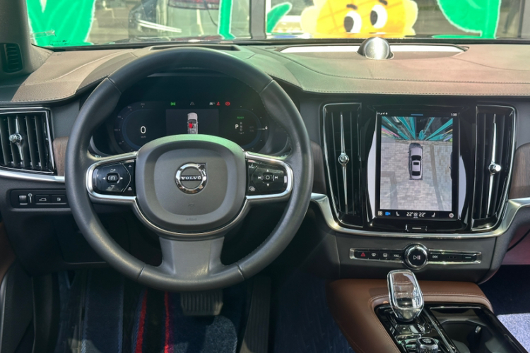 沃尔沃S90新能源 2022款 T8 E驱混动 智雅豪华版中控内饰7007