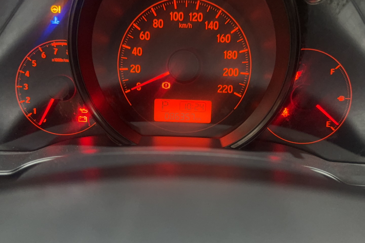 本田 飞度 2018款 1.5L CVT舒适天窗版中控内饰15