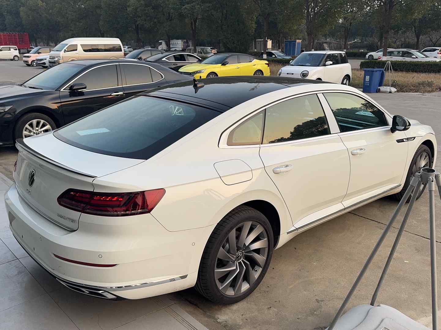 一汽-大众CC 2025款 改款 380TSI 夺目 众享款(4)