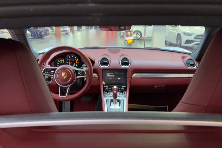 保时捷718 2020款 Cayman 2.0T中控内饰7003