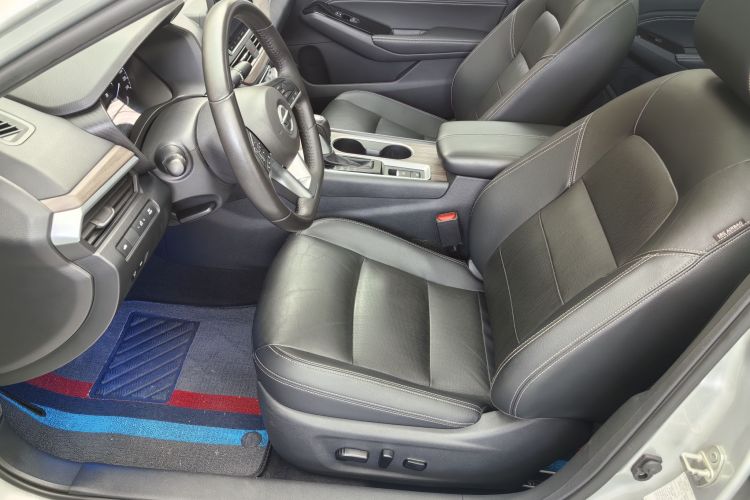 日产 天籁 2021款 2.0L XL 舒适版中控内饰7007