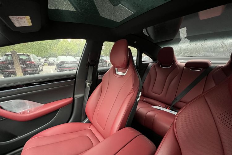 鸿蒙智行 智界S7 2024款 Max RS 四驱性能版中控内饰7004