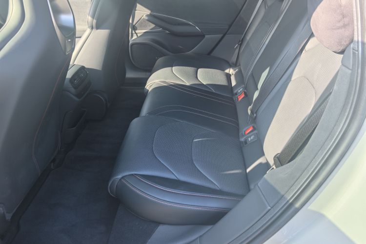 小米汽车 小米SU7 2024款 后驱超长续航高阶智驾Pro版中控内饰7005