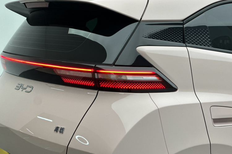 比亚迪 海鸥 2025款 305km 自由版车身外观6002