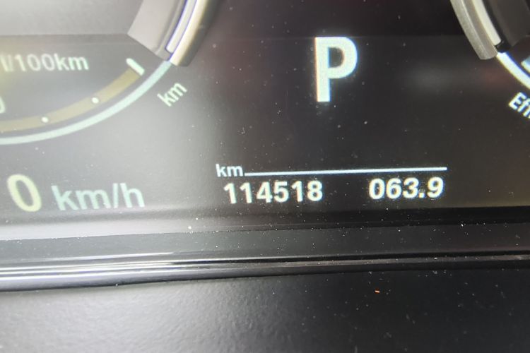 宝马X5 M 2015款 X5 M中控内饰15