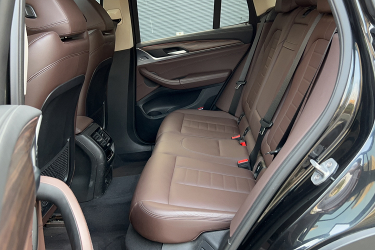 宝马X3 2018款 xDrive28i 豪华套装 国VI中控内饰7003