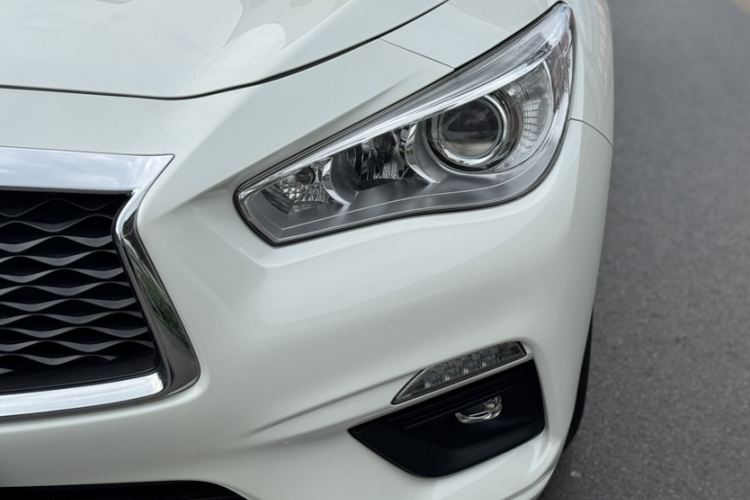 英菲尼迪Q50L 2018款 2.0T 舒适版 国VI局部细节36