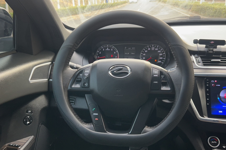 陆风X7 2015款 2.0T 全景旗舰版局部细节13