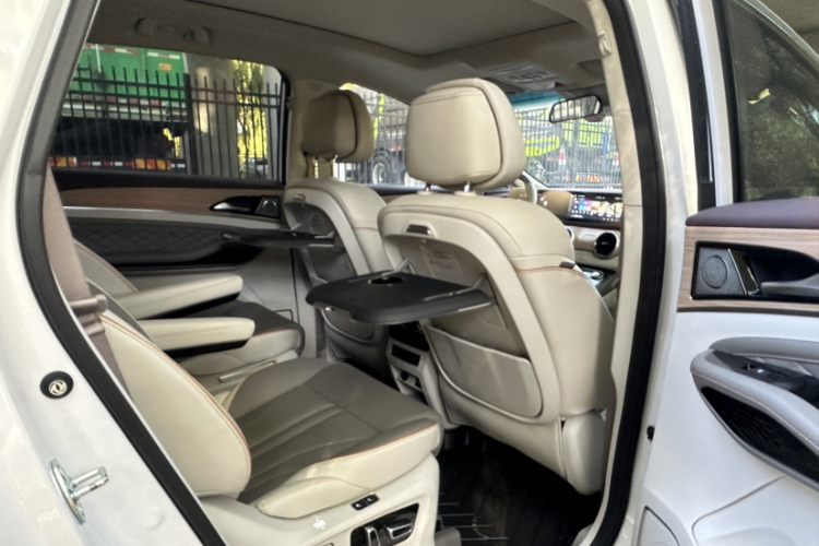 东风风行 风行游艇 2024款 1.5T DCT 观海版车身外观6006