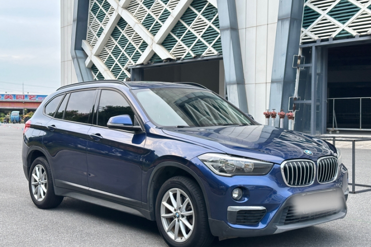 宝马X1 2019款 sDrive18Li 时尚型车身外观6004