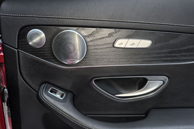 奔驰C级 2021款 C 260 L 运动星耀臻藏版中控内饰7005