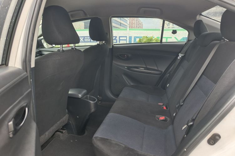 丰田 YARiS L 致享 2019款 1.5E CVT魅动版 国VI中控内饰7001