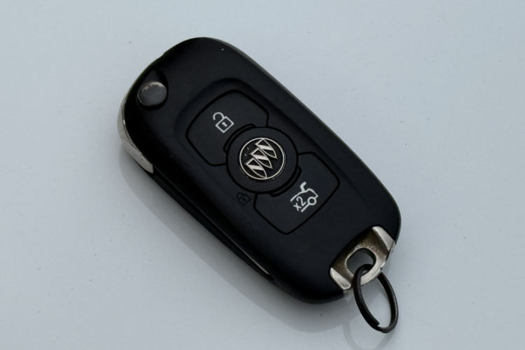 别克 威朗 2019款 三厢 20T 双离合领先型中控内饰7001