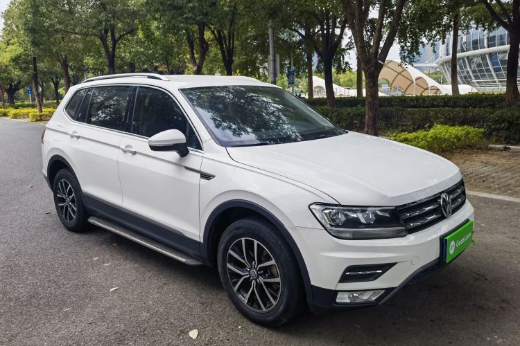 大众 途观L 2017款 330TSI 自动两驱舒适版车身外观6002