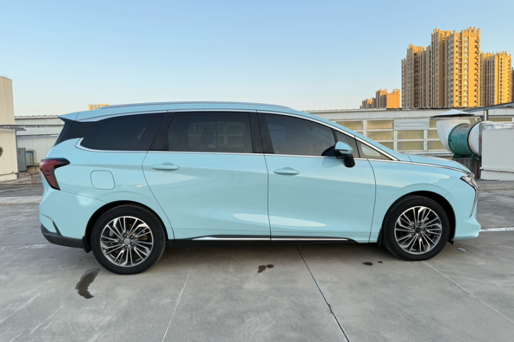 东风风行 风行游艇 2022款 1.5T DCT追风版车身外观6004