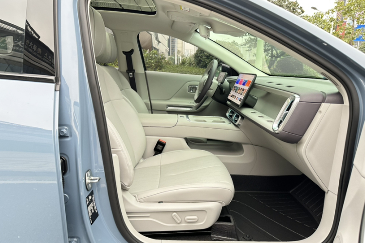 零跑汽车 零跑B01 2025款 650悦享版局部细节41