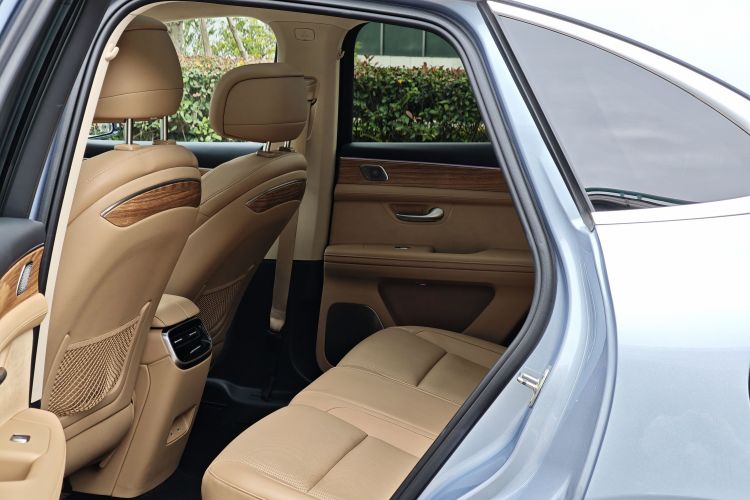 鸿蒙智行 问界M5 2022款 纯电四驱性能版中控内饰7003