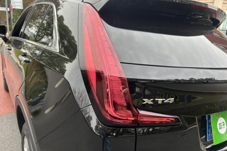 凯迪拉克XT4 2024款 改款 28T 两驱豪华型车身外观6005