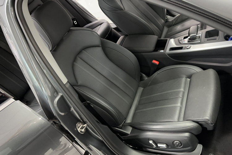 奥迪A4L 2024款 40 TFSI 时尚动感型中控内饰7004